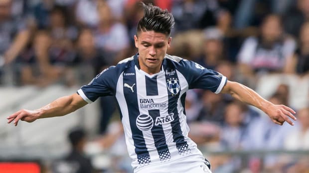 jonathan-gonzalez-picks-mexico.jpg